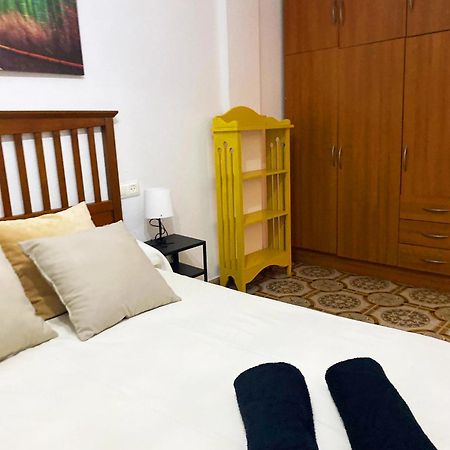 Valencia Well Located Shared Apartment Luaran gambar