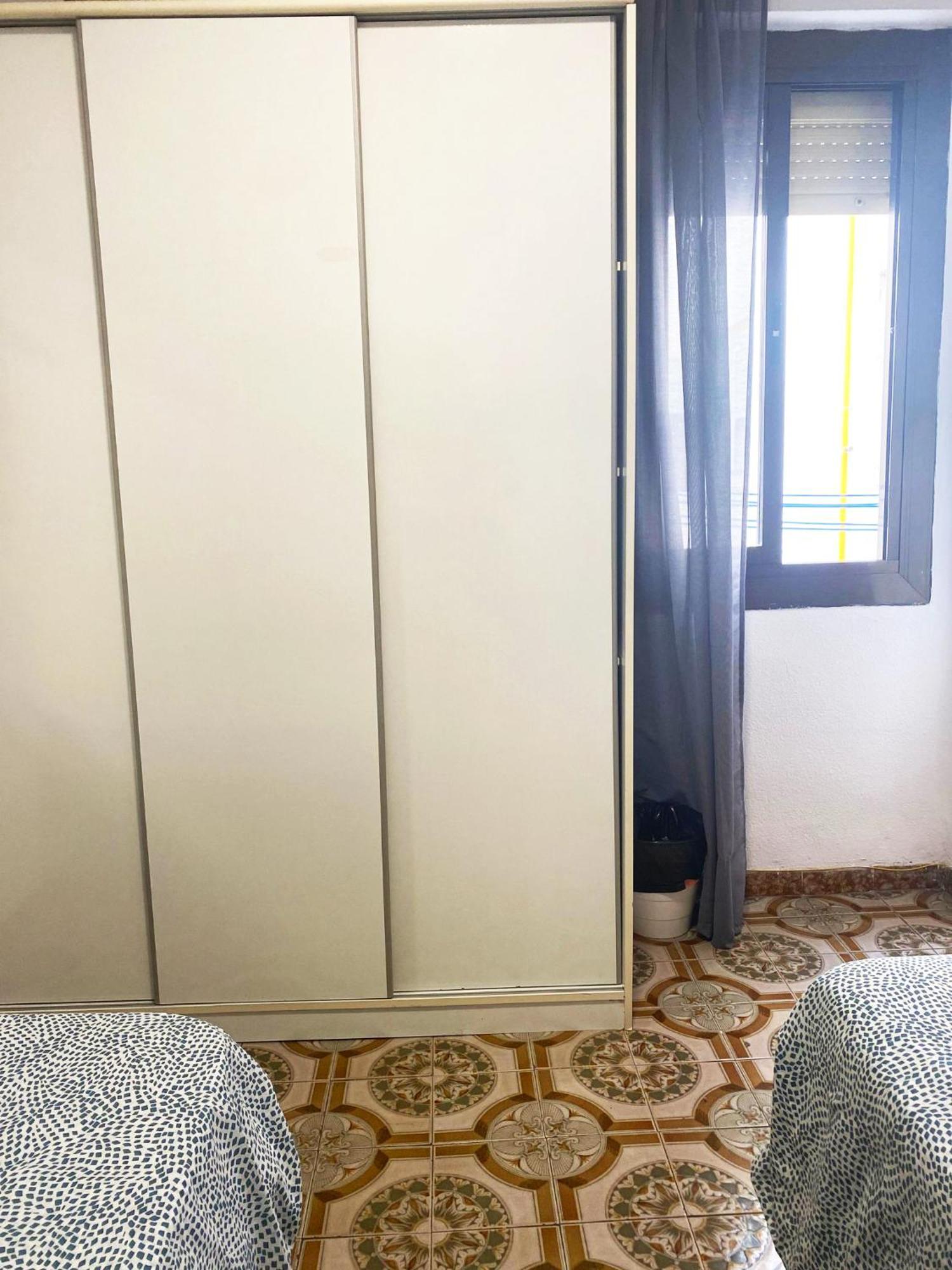 Valencia Well Located Shared Apartment Luaran gambar