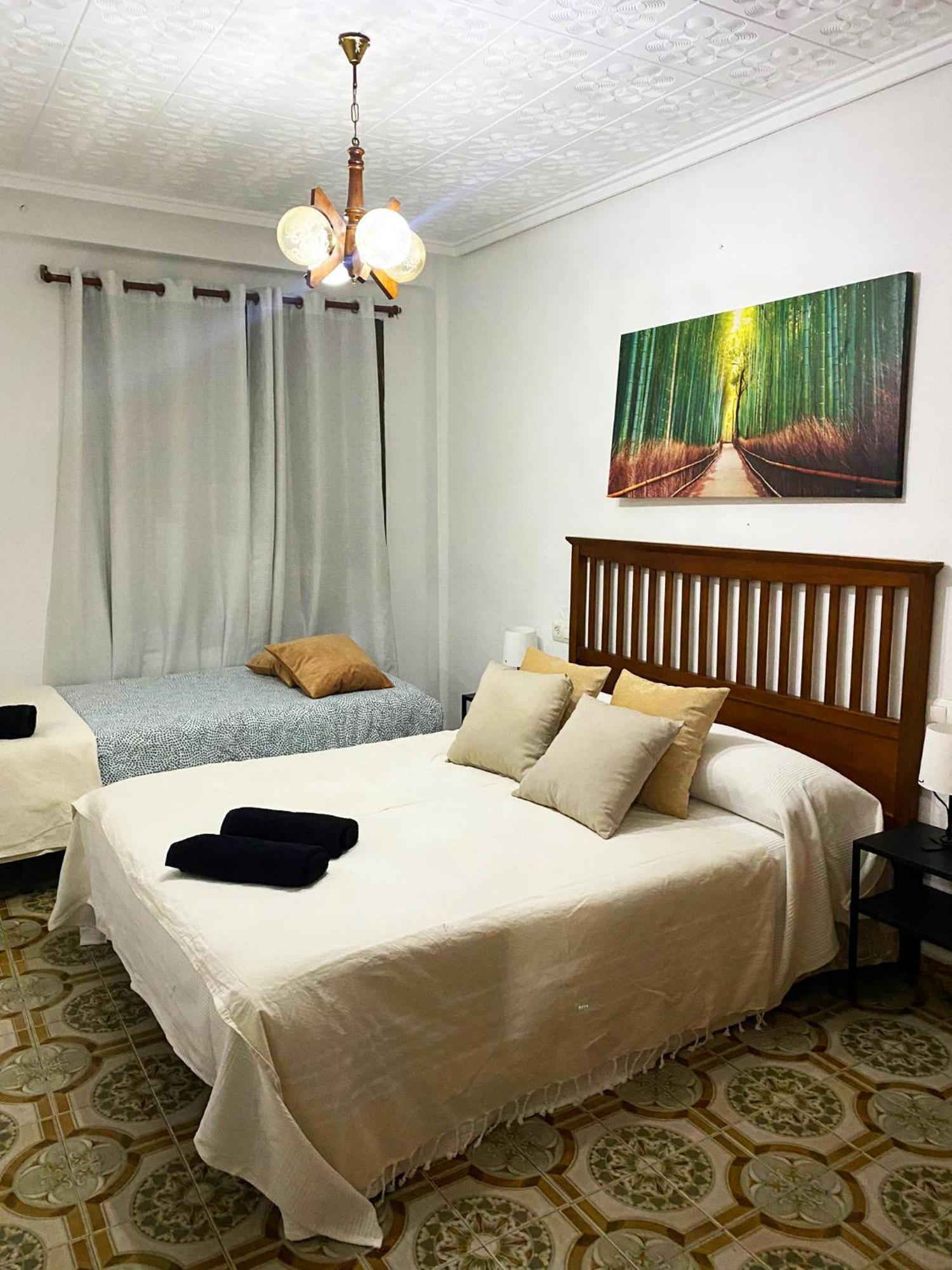 Valencia Well Located Shared Apartment Luaran gambar